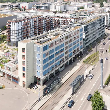 Modern With Balcony View & Workspace Appartamento *